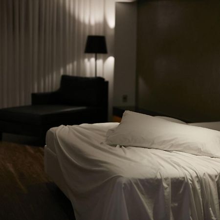 Luv Motel Джойнвил Екстериор снимка