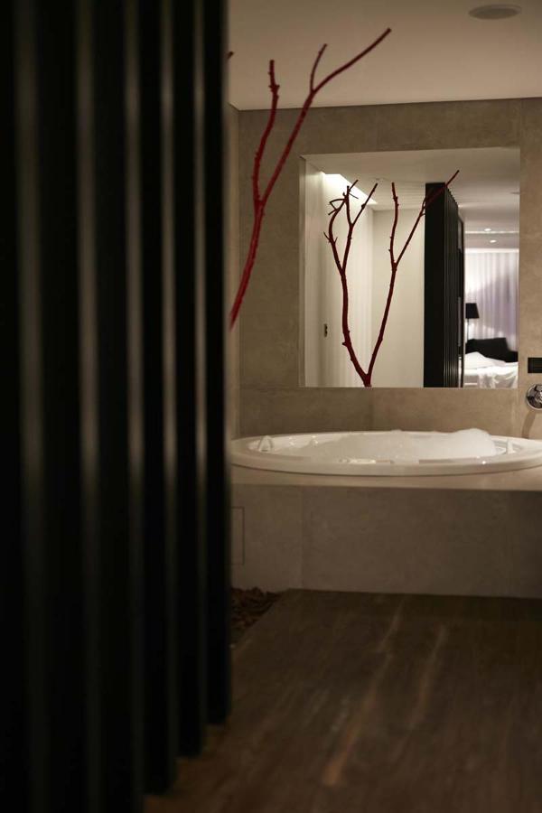Luv Motel Джойнвил Екстериор снимка